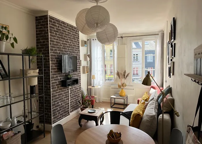 Erik Satie Apartamento