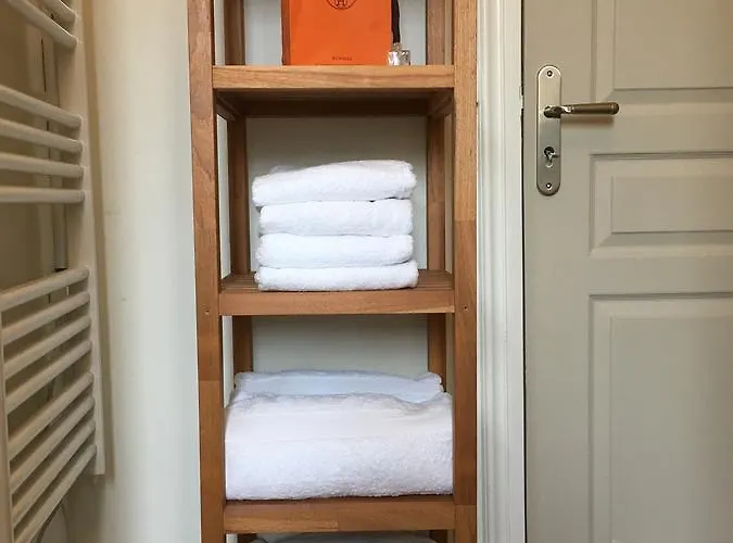 Erik Satie Apartamento