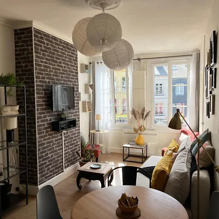 Erik Satie Apartment